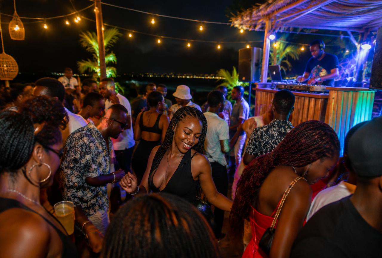 Bambu Bar